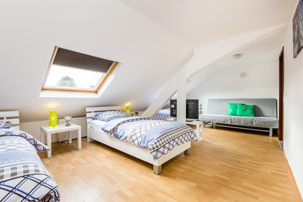 Apartments Moenchengladbach Mönchengladbach Quarto foto